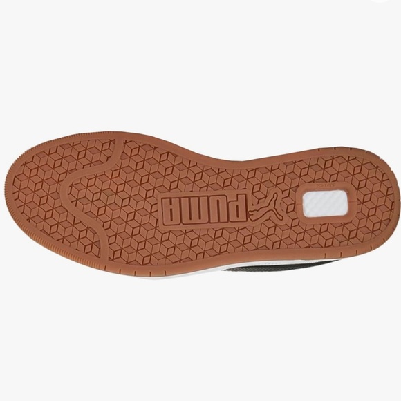 Mercedes-Benz AMG Shoes 10 - Picture 5 of 10